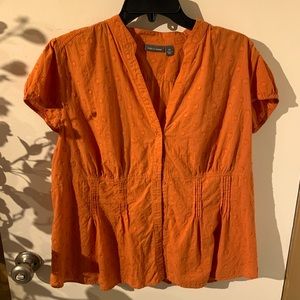 “Apt. 9” woman shirt for summer